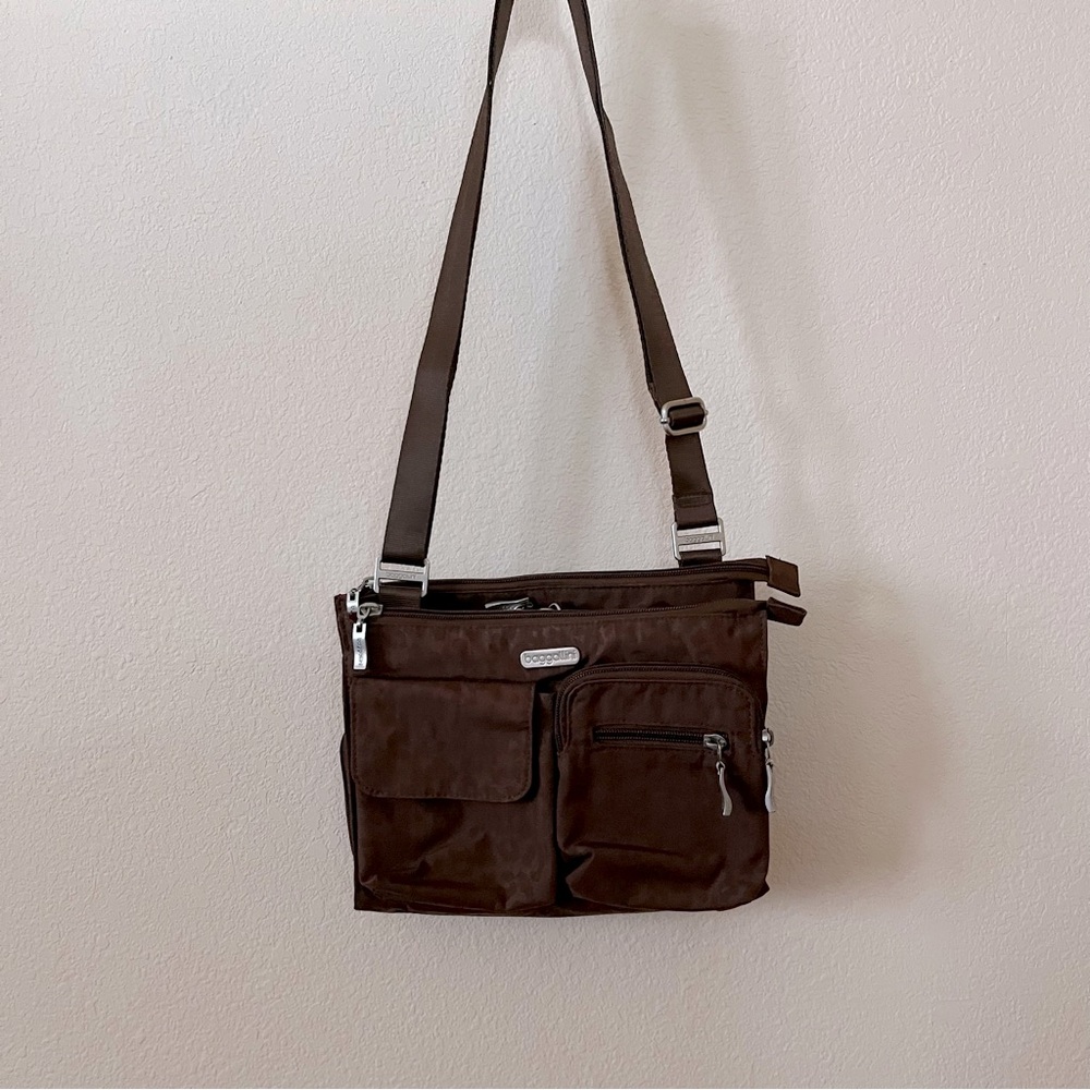 Baggallini Shoulder or Crossbody Bag Brown Print